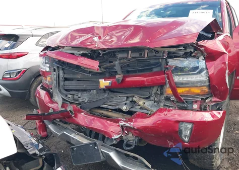 2018 Chevrolet Silverado 1500 2Lt z USA, uszkodzony, nr VIN 3GCUKREC8JG343185